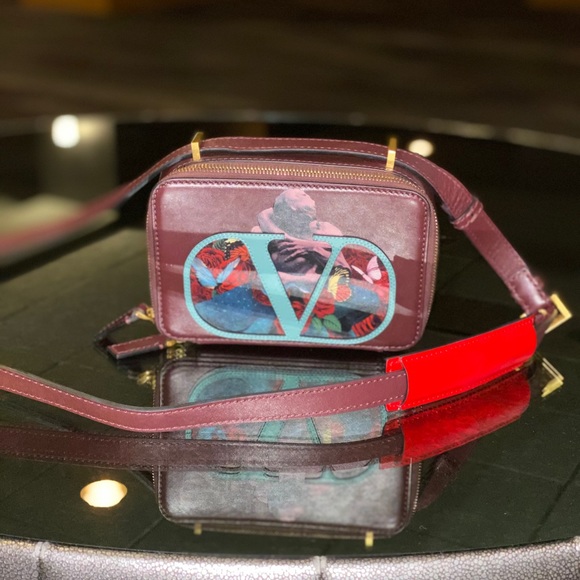 BRAND NEW! Valentino Garavani Crossbody Bag - Picture 2 of 12